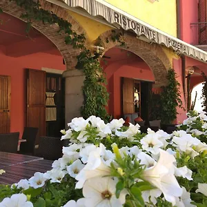 ** Guest house Ristorante La Rocca Italy