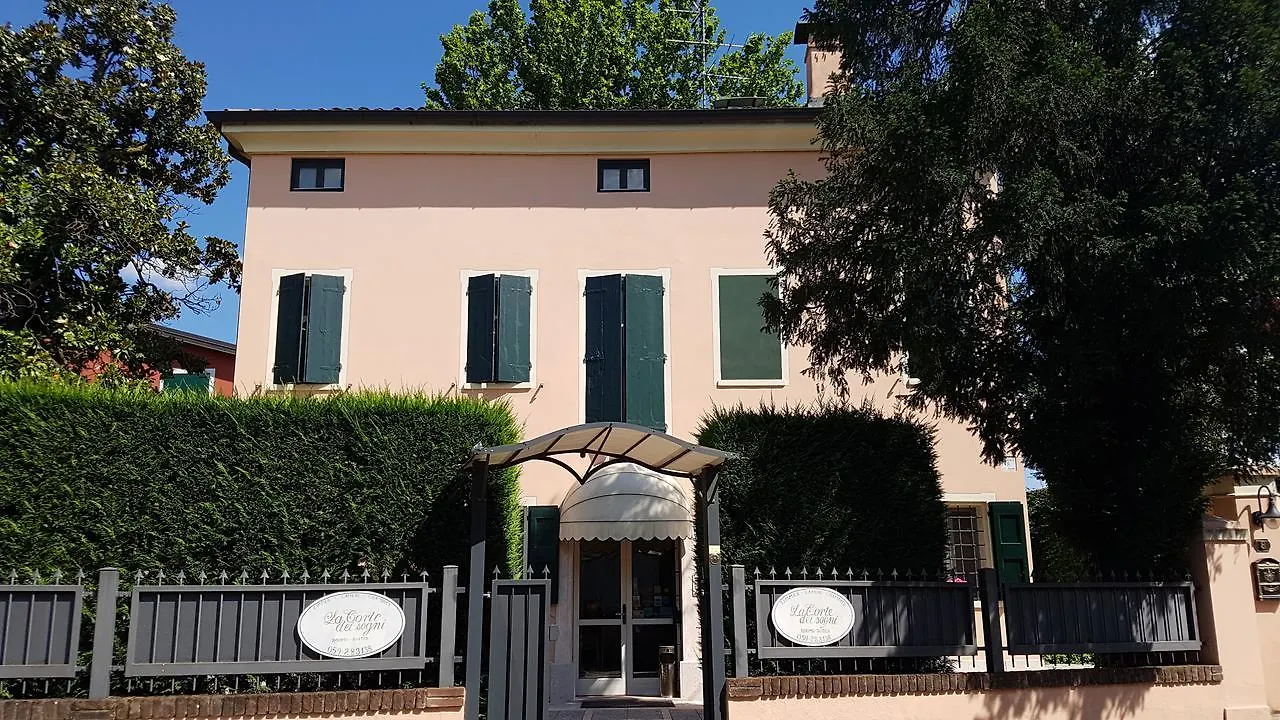 ベッド・アンド・ブレックファスト La Corte Dei Sogni B&B モデナ