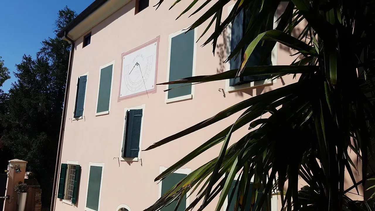 La Corte Dei Sogni B&B モデナ イタリア